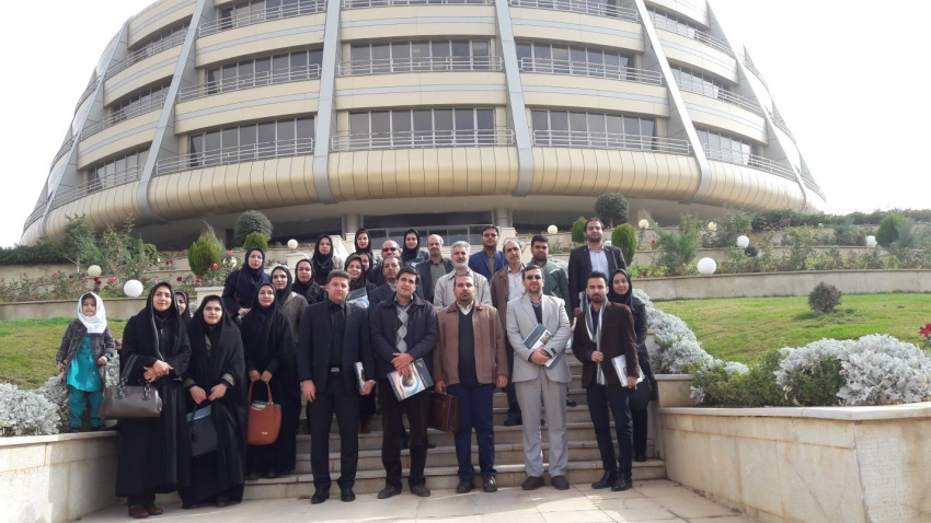 بازدید گروه علمی بسیج اساتید دانشگاه جامع علمی کاربردی استان فارس از پارک علم و فناوری فارس برگزار شد.